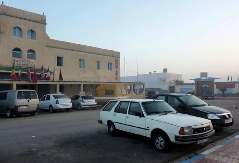 Отель Hôtel Ait Baamrane