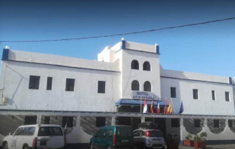 Отель Hôtel Ait Baamrane