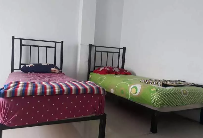 ホテル J Syariah Residence By Oyo Rooms