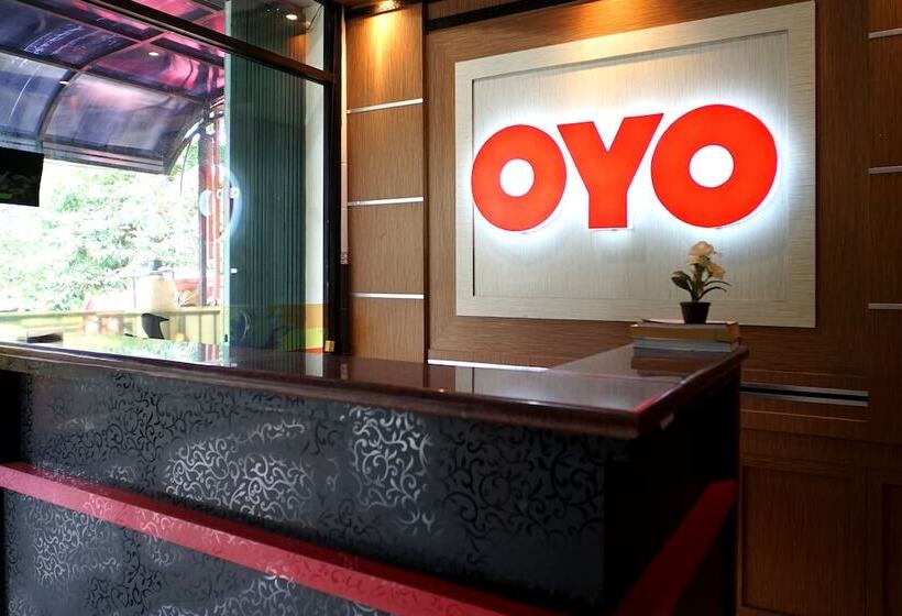 酒店 Jasmine Guest House Balikpapan By Oyo Rooms