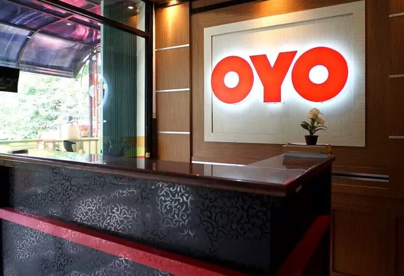 Hotelli Jasmine Guest House Balikpapan By Oyo Rooms