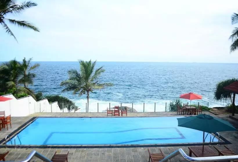 پانسیون Sandy's Villa Hiriketiya