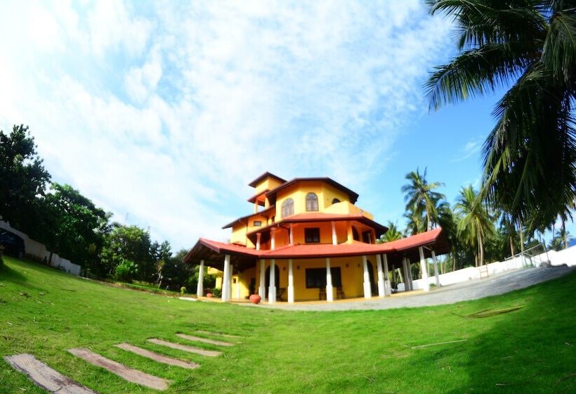 פנסיון Sandy's Villa Hiriketiya