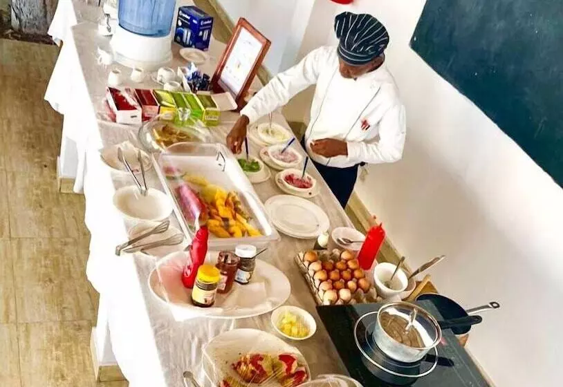 The Star Hotel & Sports Bar Zanzibar