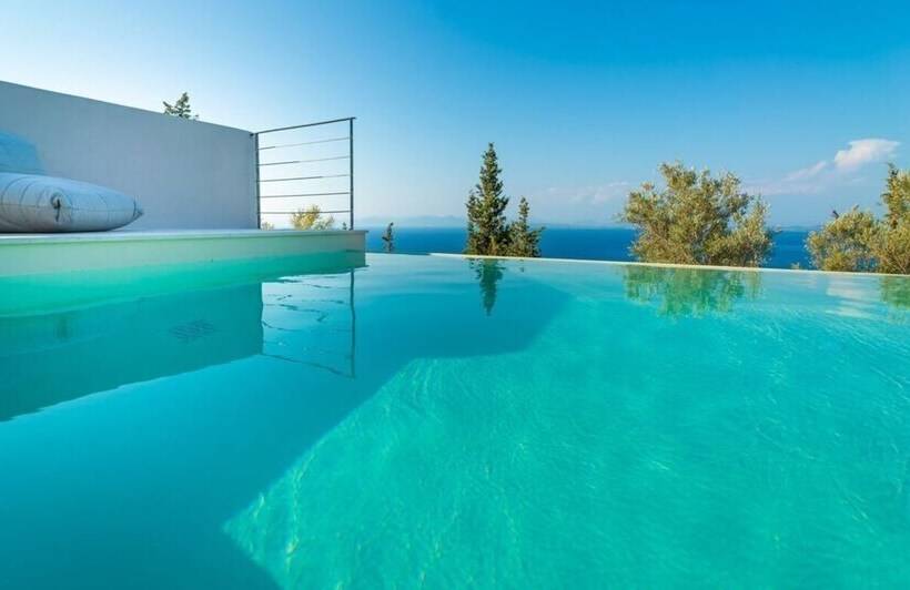 Villa Ionion Theasis