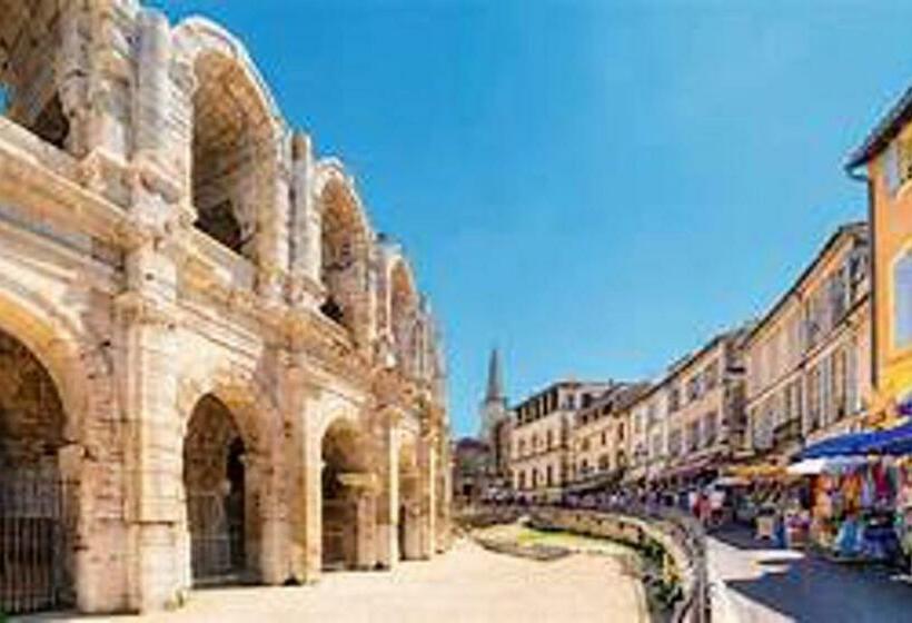 Appartement Charmant A Arles 75 M² Avec Vue Sur La Ville