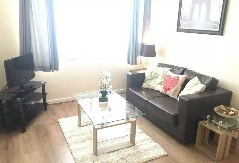 City Centre Cozy Apartment In Dundee