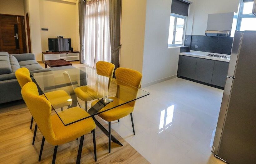 Pink Elephant Tourist Apartment