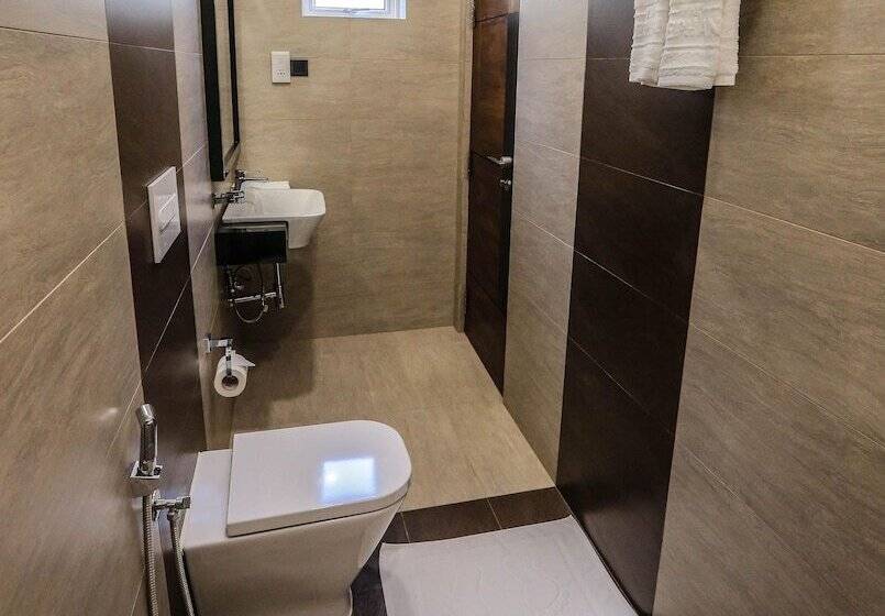 Pink Elephant Tourist Apartment