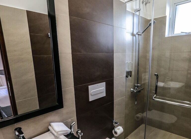 Pink Elephant Tourist Apartment