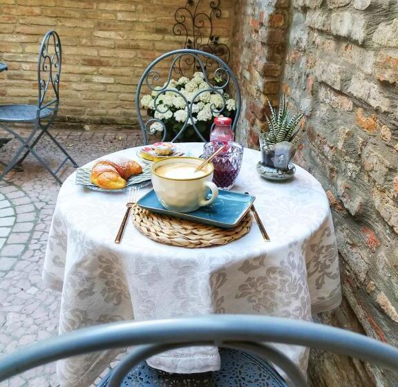 Nocleg ze śniadaniem Dimora Decò