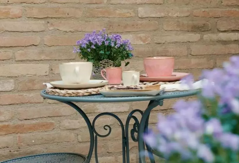 ベッドアンドブレックファースト Dimora Decò