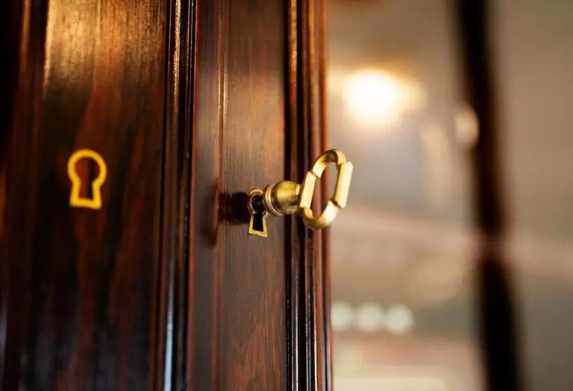 ベッドアンドブレックファースト Dimora Decò