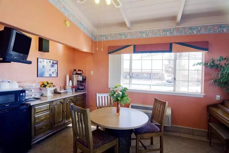 בית מלון כפרי Americas Best Value Inn & Suites Oroville