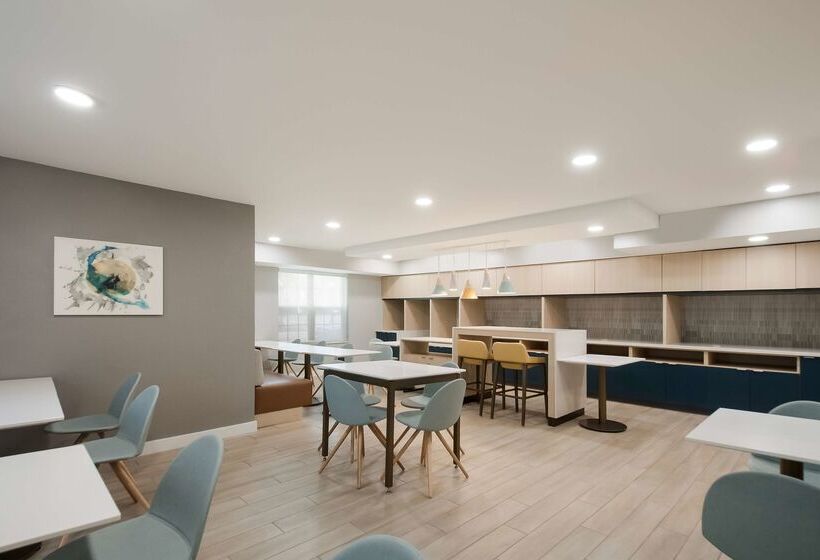 فندق Sonesta Simply Suites Falls Church