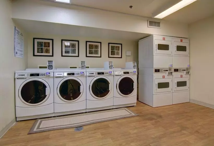 Отель Siegel Select Montgomery