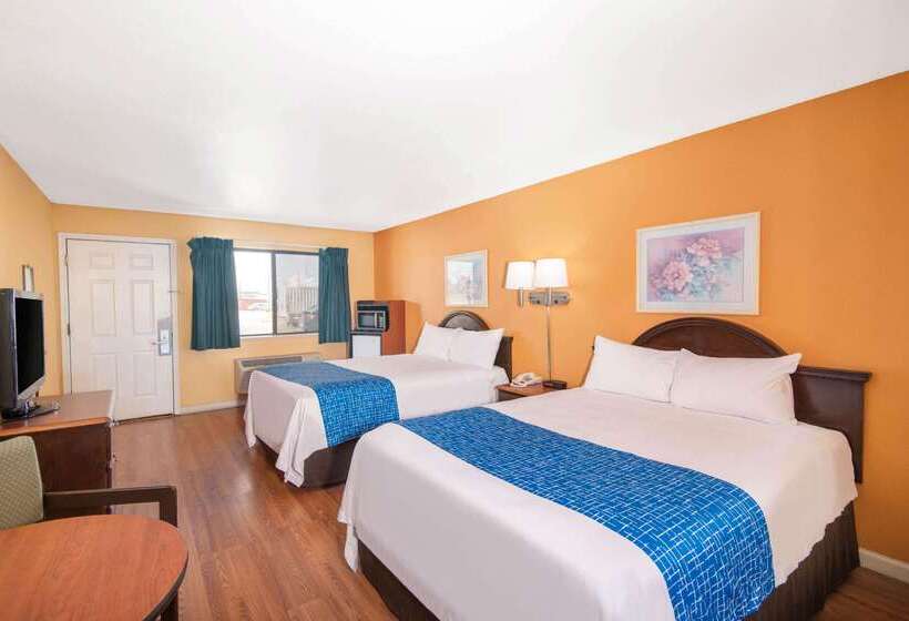 בית מלון כפרי Travelodge By Wyndham Kingman