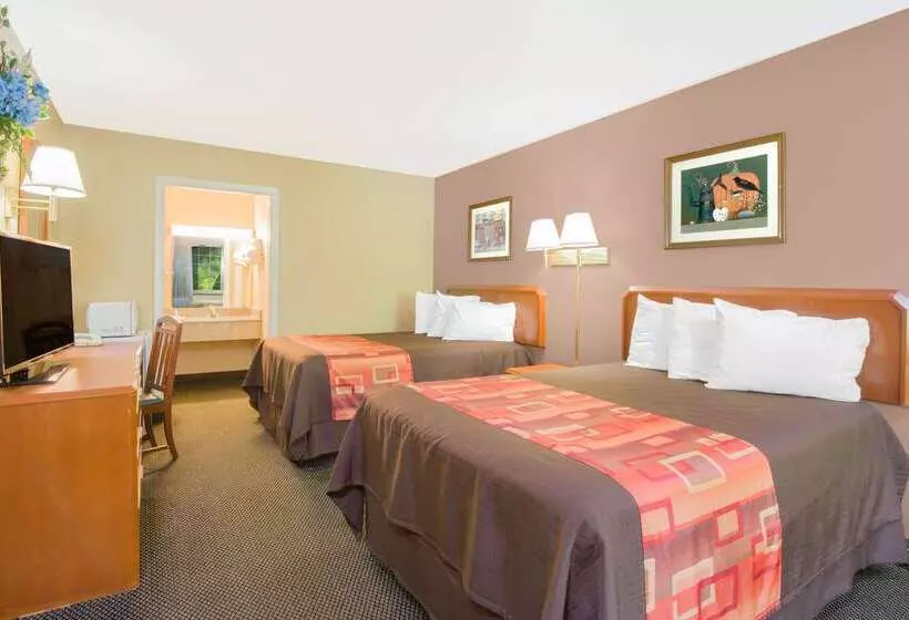 호텔 Travelodge By Wyndham Mansfield