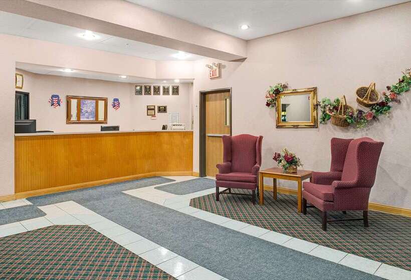 ホテル Travelodge By Wyndham St. Louis