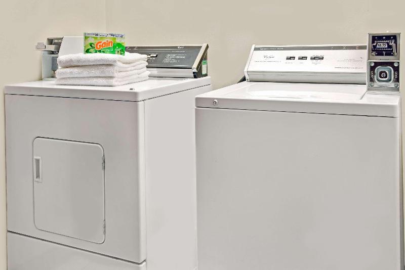 ホテル Travelodge By Wyndham St. Louis