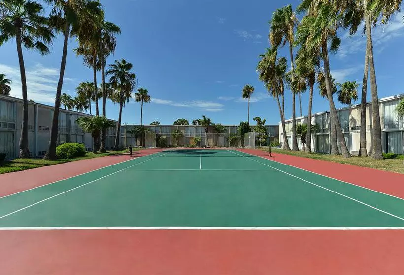 Мотель Fairbridge Inn Express Corpus Christi