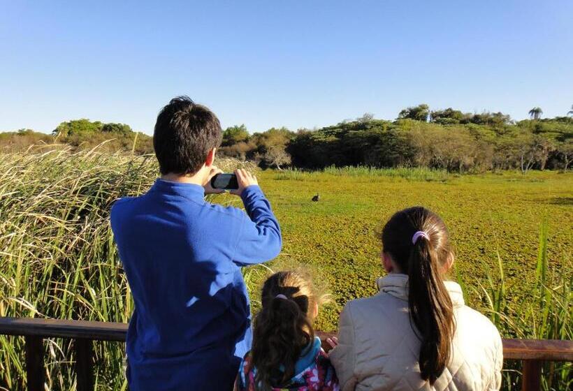 הוסטל Iberá Porá