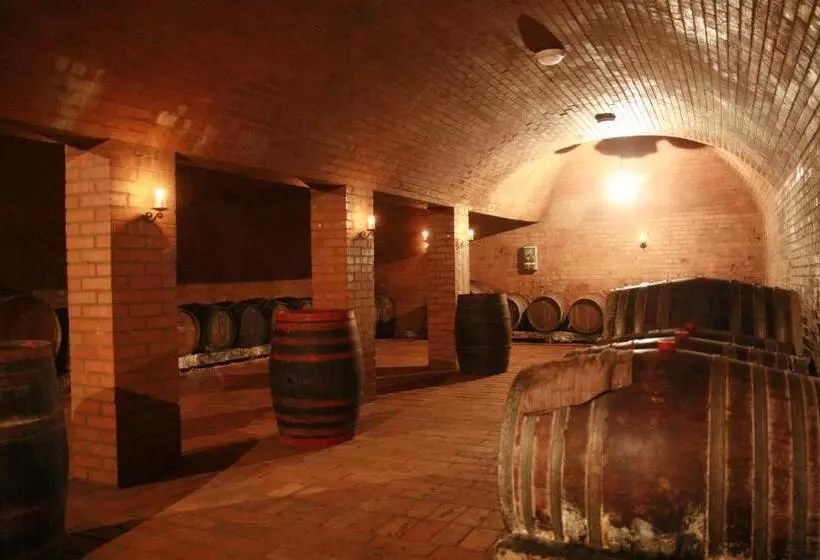 Ottó Panzió Villány