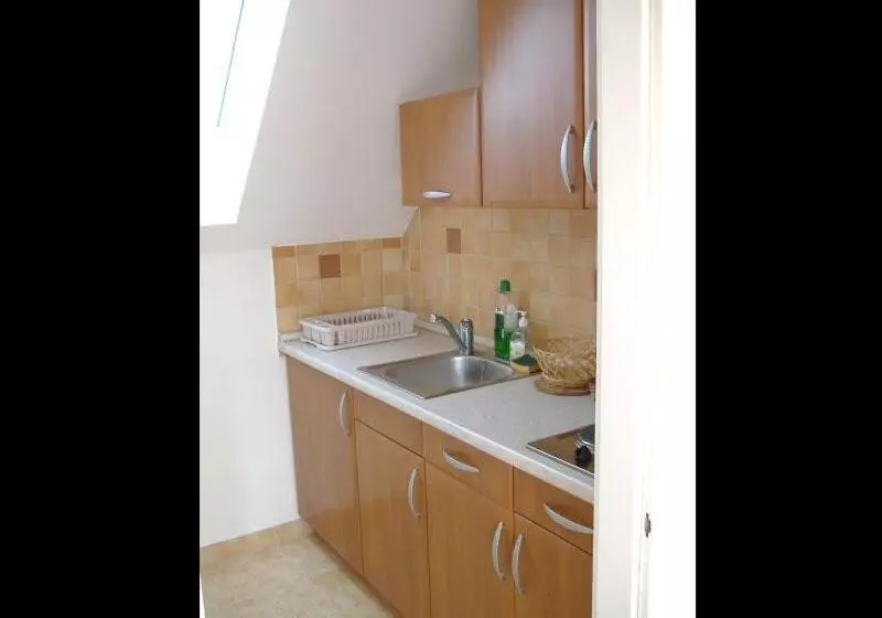 Ottó Panzió Villány