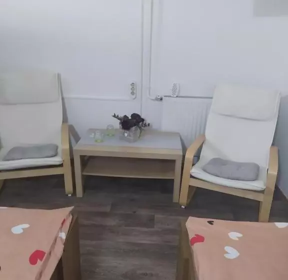 پانسیون Kolpingház Pécs