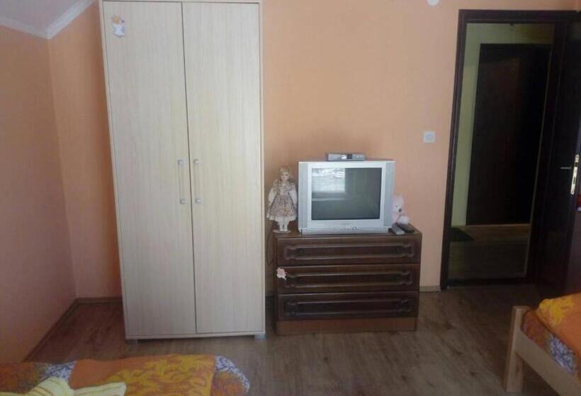 پانسیون Rooms Violeta