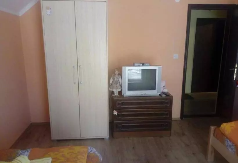 پانسیون Rooms Violeta