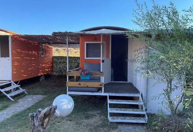 Aamiaismajoitus (B&B) Surf Inn Gokceada