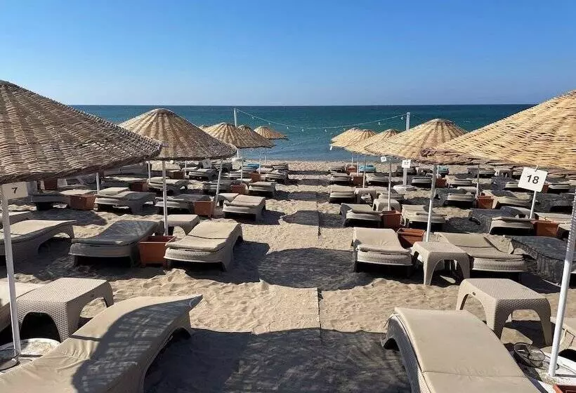 Aamiaismajoitus (B&B) Surf Inn Gokceada