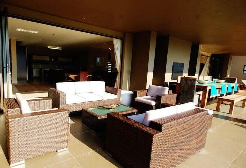 ホテル Legend Safari Villas