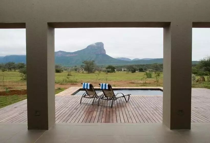 ホテル Legend Safari Villas