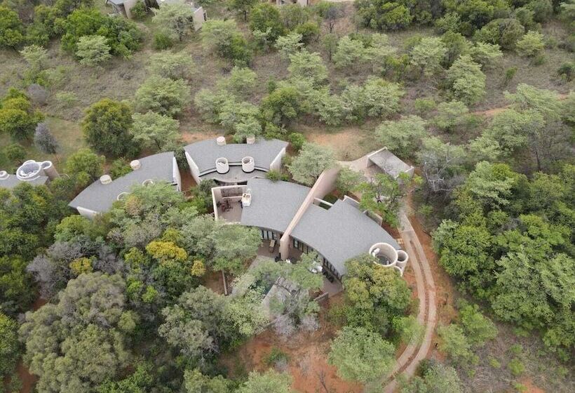 ホテル Legend Safari Villas