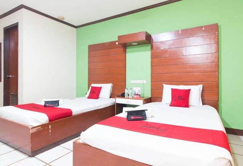 Hotelli Reddoorz Near Centrio Mall Cagayan De Oro City