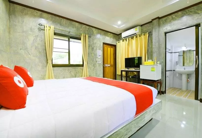 Hotelli Ruenkanthima Resort By Oyo Rooms