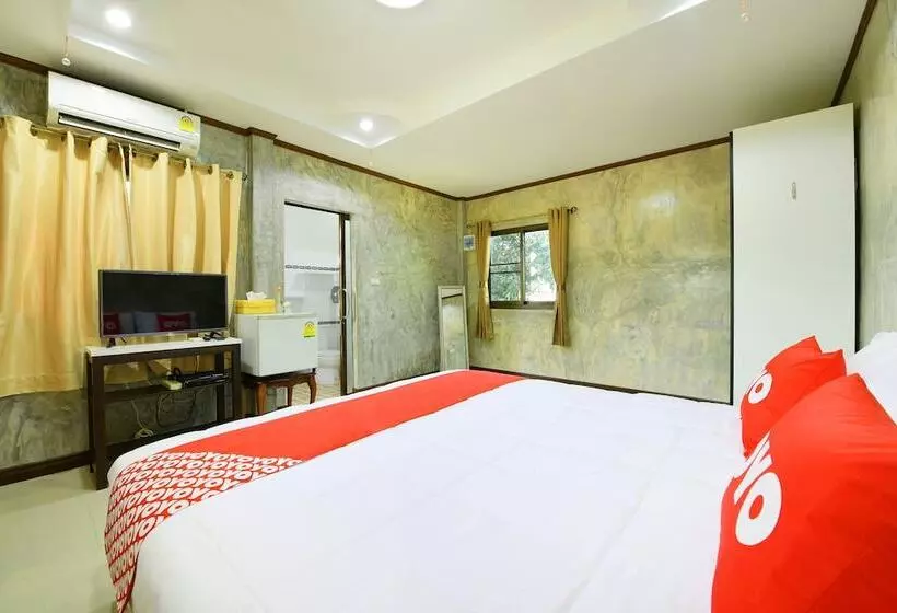 Hotelli Ruenkanthima Resort By Oyo Rooms