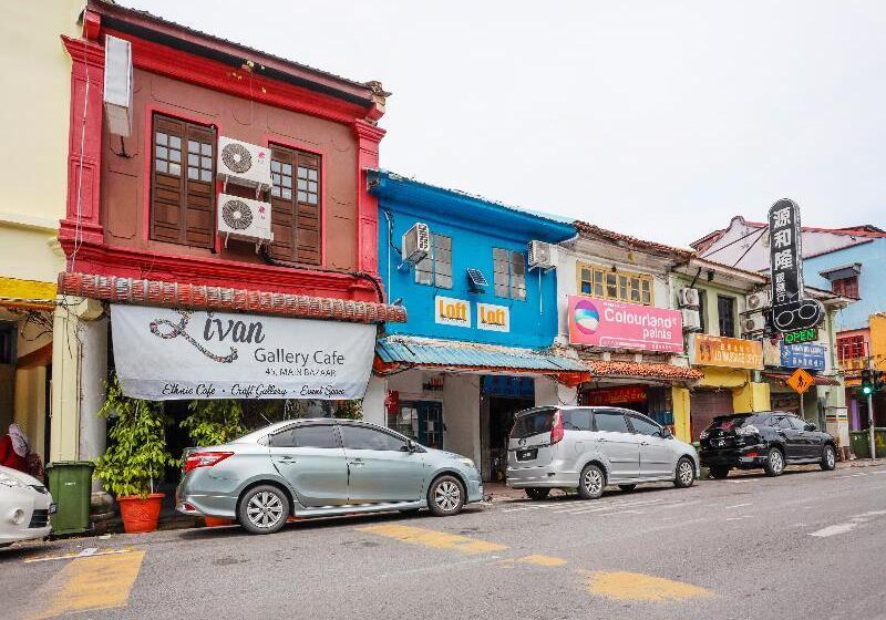 Hotel Loft Waterfront Kuching