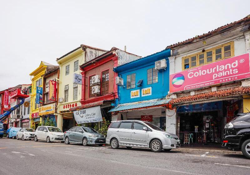 Hotel Loft Waterfront Kuching