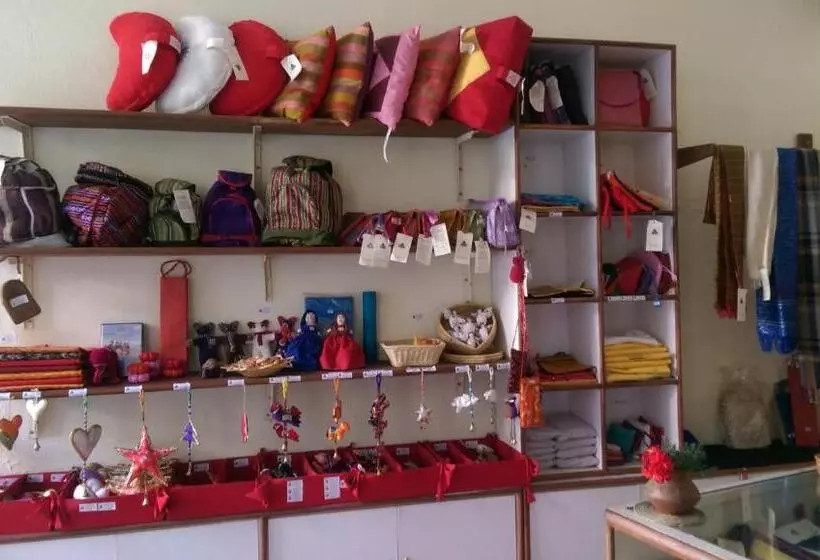 پانسیون Rokpa Guest House