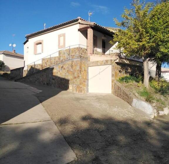 Charming House In Geria With Terrace