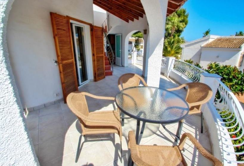 Aldebarán  Costa Blanca Holiday Rental With Private Pool