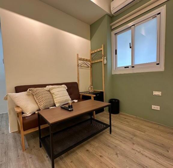 تختخواب و صبحانه 山有巷宅 Alley House