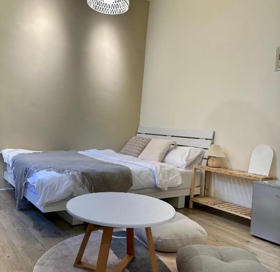 تختخواب و صبحانه 山有巷宅 Alley House