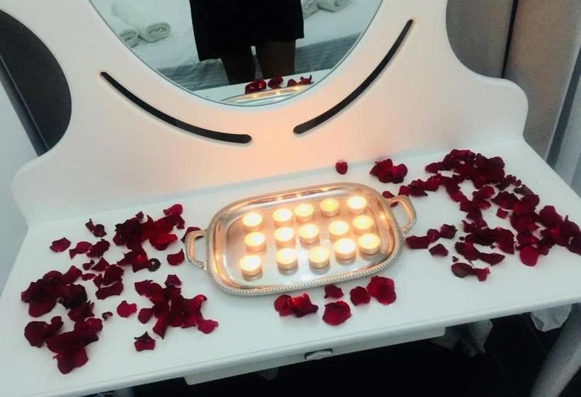 تختخواب و صبحانه New House Kobuleti