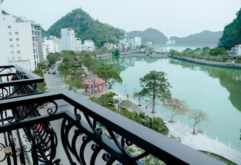 تختخواب و صبحانه Sea Balcony