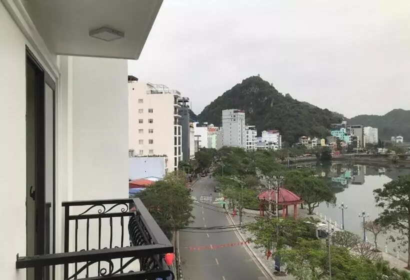 تختخواب و صبحانه Sea Balcony