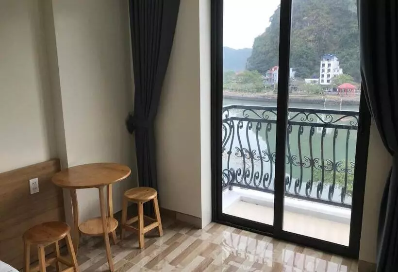 تختخواب و صبحانه Sea Balcony